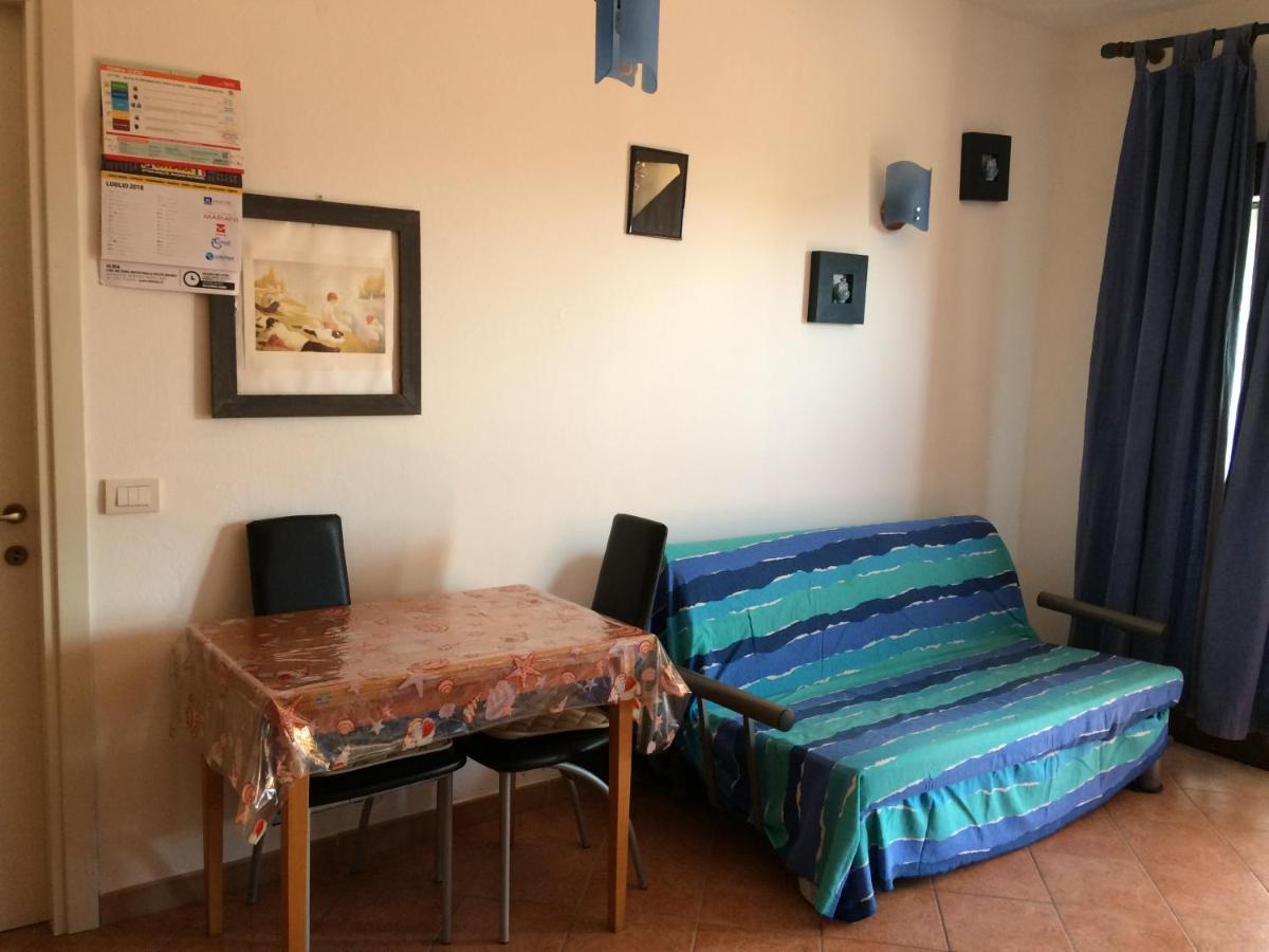 Apartment Airport Sunset Haven: Sea View, Pool & Access *